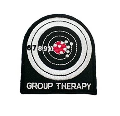 ''Group Therapy''-kangasmerkki, velkrolla