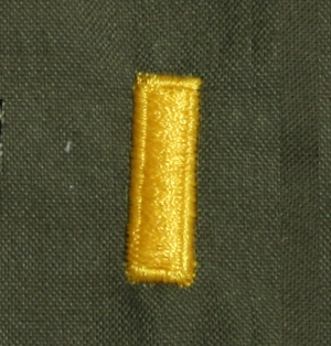 US Army arvomerkki, kangas - 2nd lieutenant, värillinen