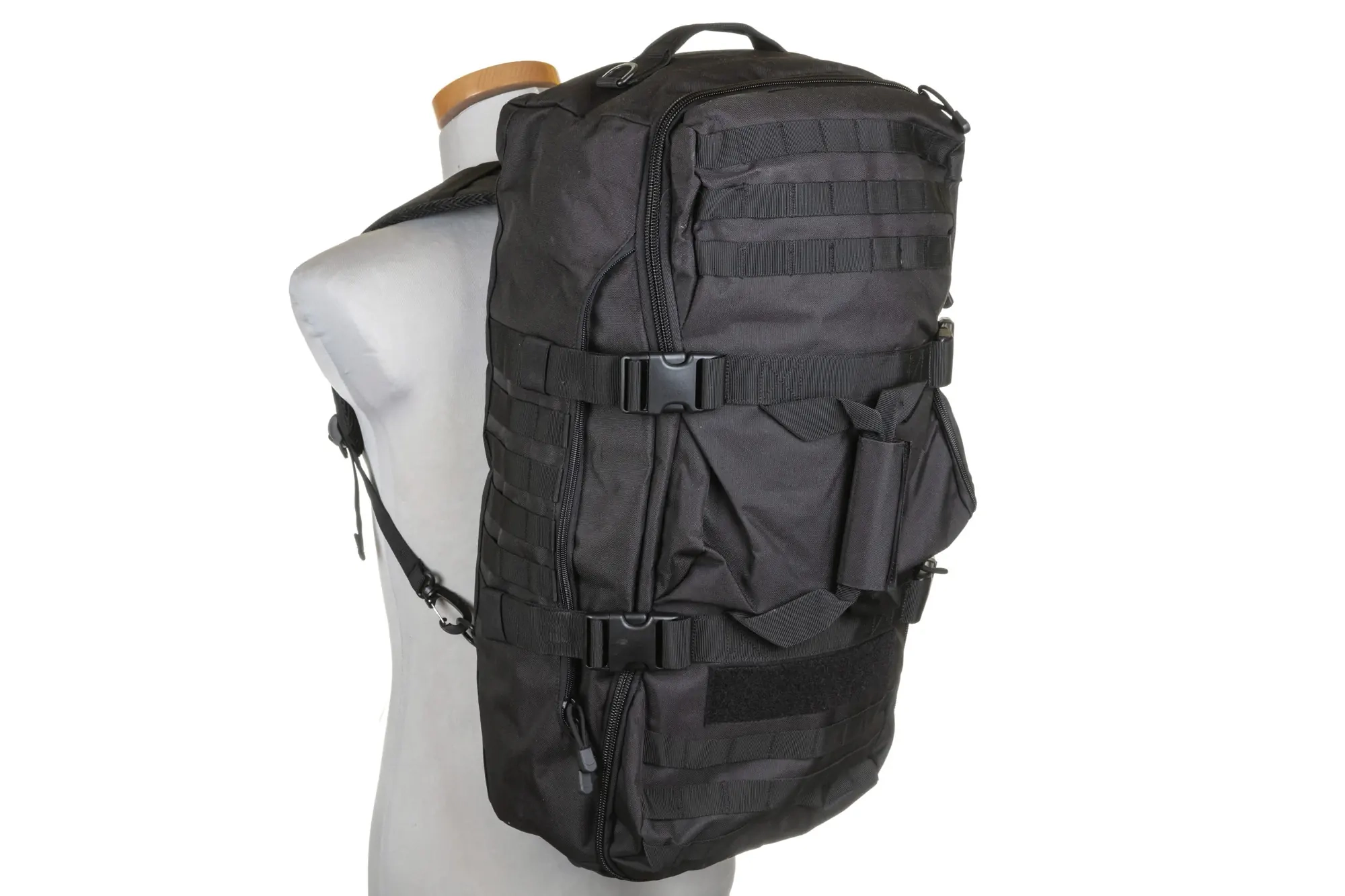 Specna Arms Tactical reppu 40 L - musta